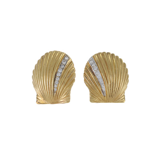 Vintage 1970s 18KT Yellow Gold Diamond Scallop Earrings
