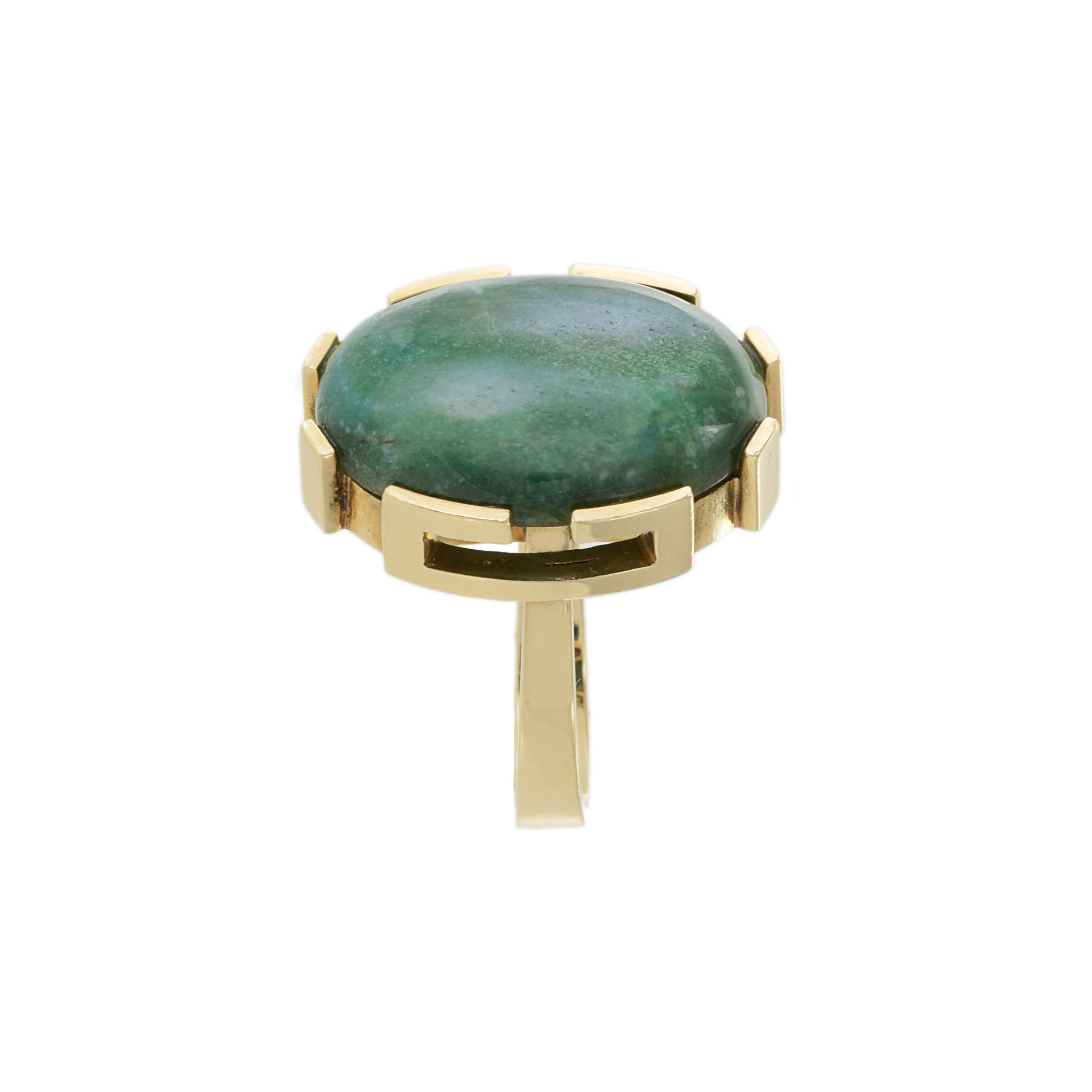 Estate 1970s 18KT Yellow Gold Oval Green Jade Ring