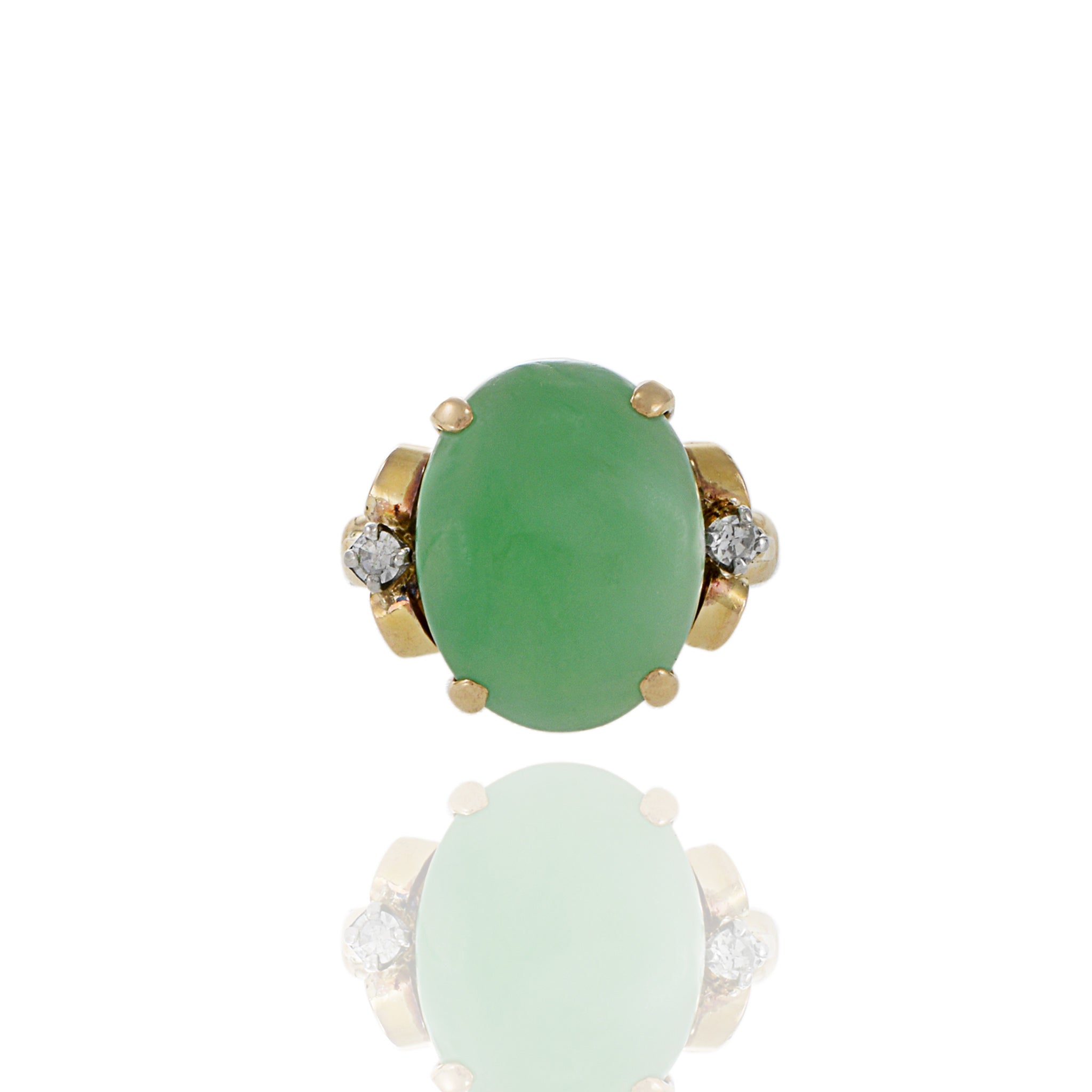 14KT Yellow Gold Retro Era Jade And Diamond Ring