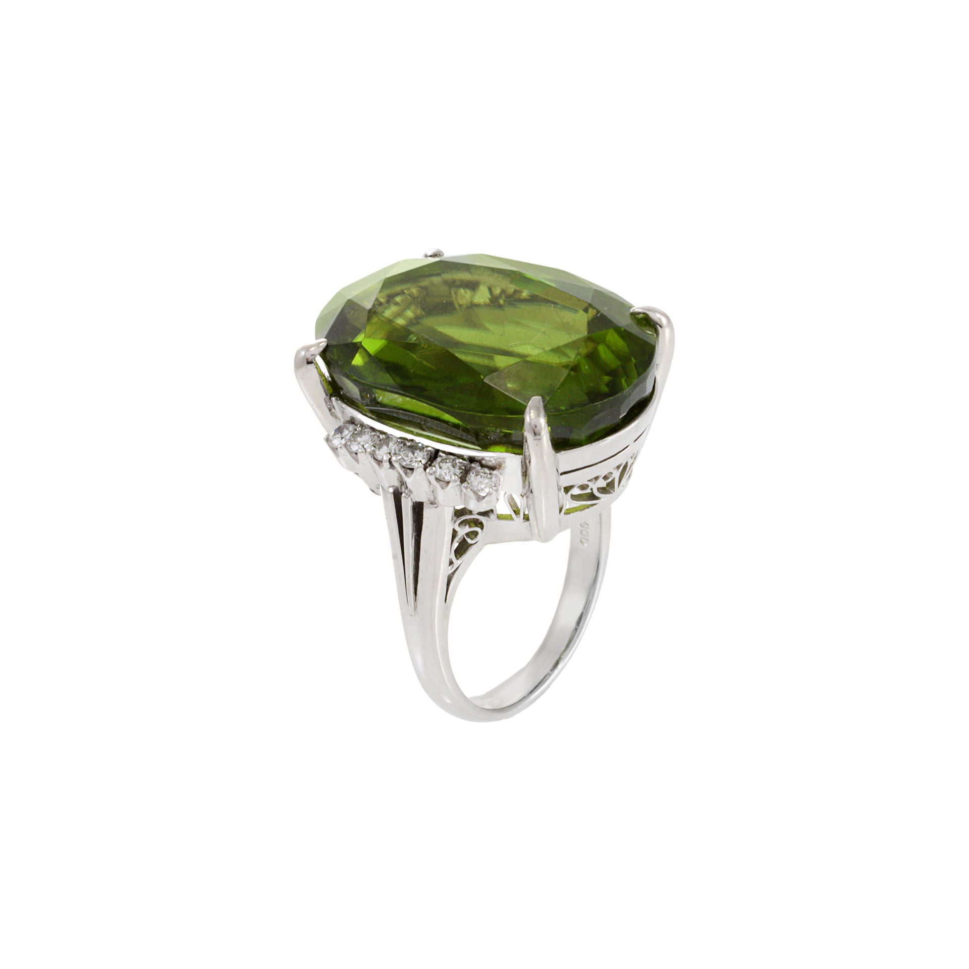 Estate Retro Era Platinum Peridot And Diamond Ring