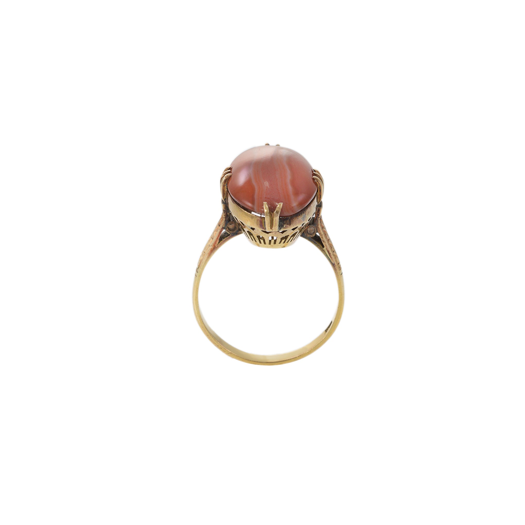 18KT Yellow Gold 1970s Red Agate Filigree Marquise Ring