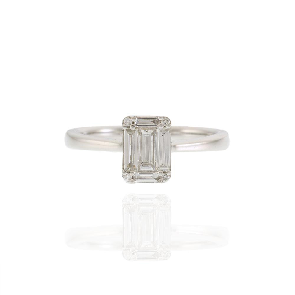 18KT White Gold Rectangular Cluster Diamond Ring