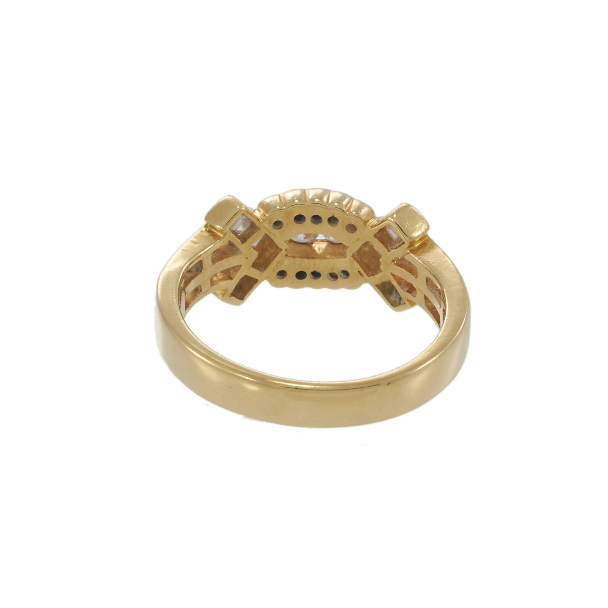 Estate 18KT Yellow Gold Round & Asscher Cut Diamond Ring