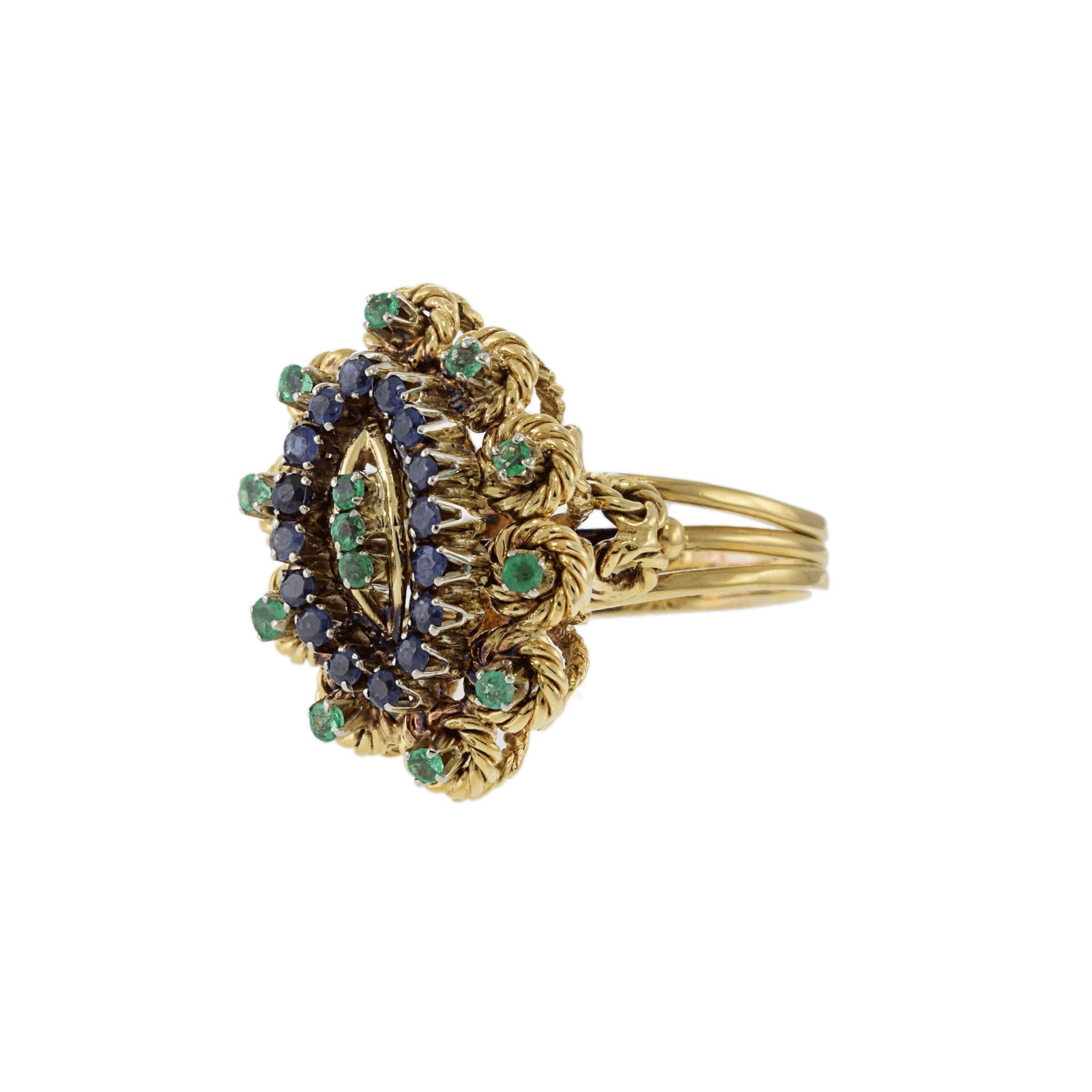 Vintage Retro Era 18KT Yellow Gold Emerald and Sapphire Ring