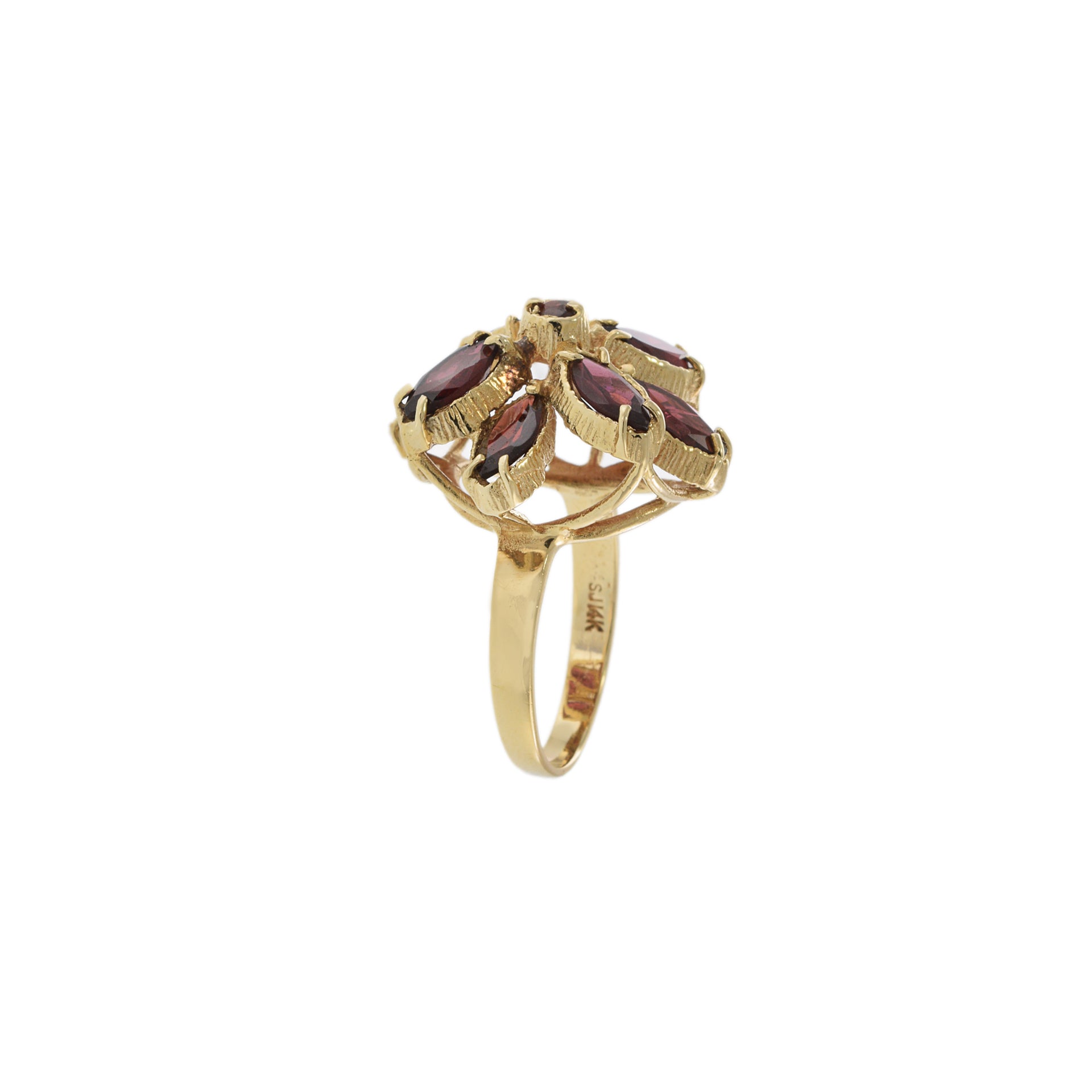 14KT Yellow Gold Retro Era Red Garnet Cocktail Ring