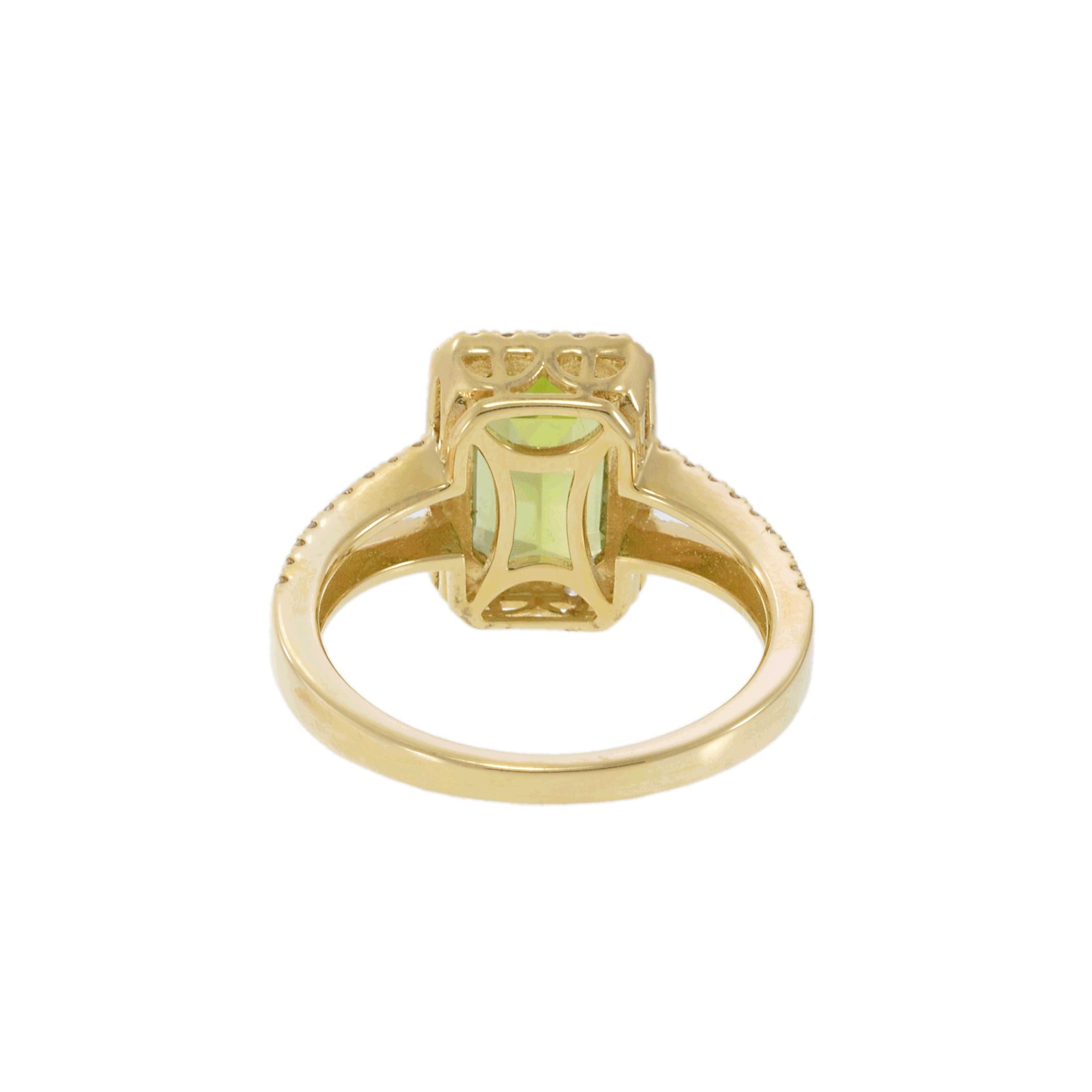 14KT Yellow Gold Peridot and Diamond Ring