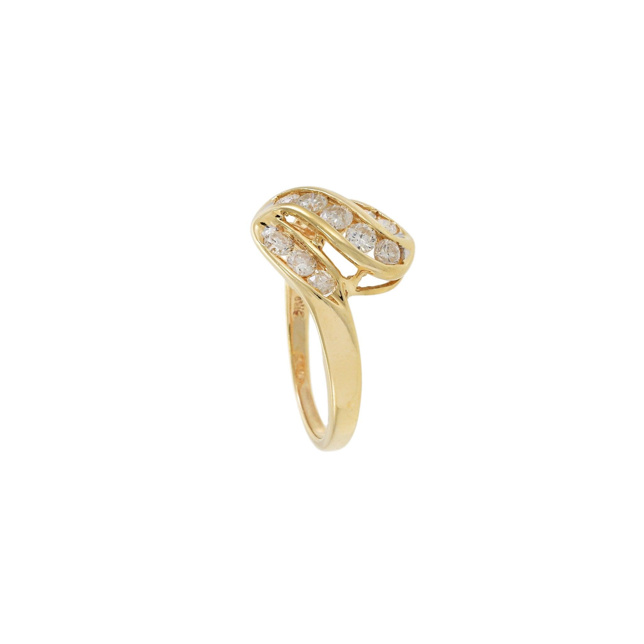 Estate 14KT Yellow Gold Swirl Diamond Ring