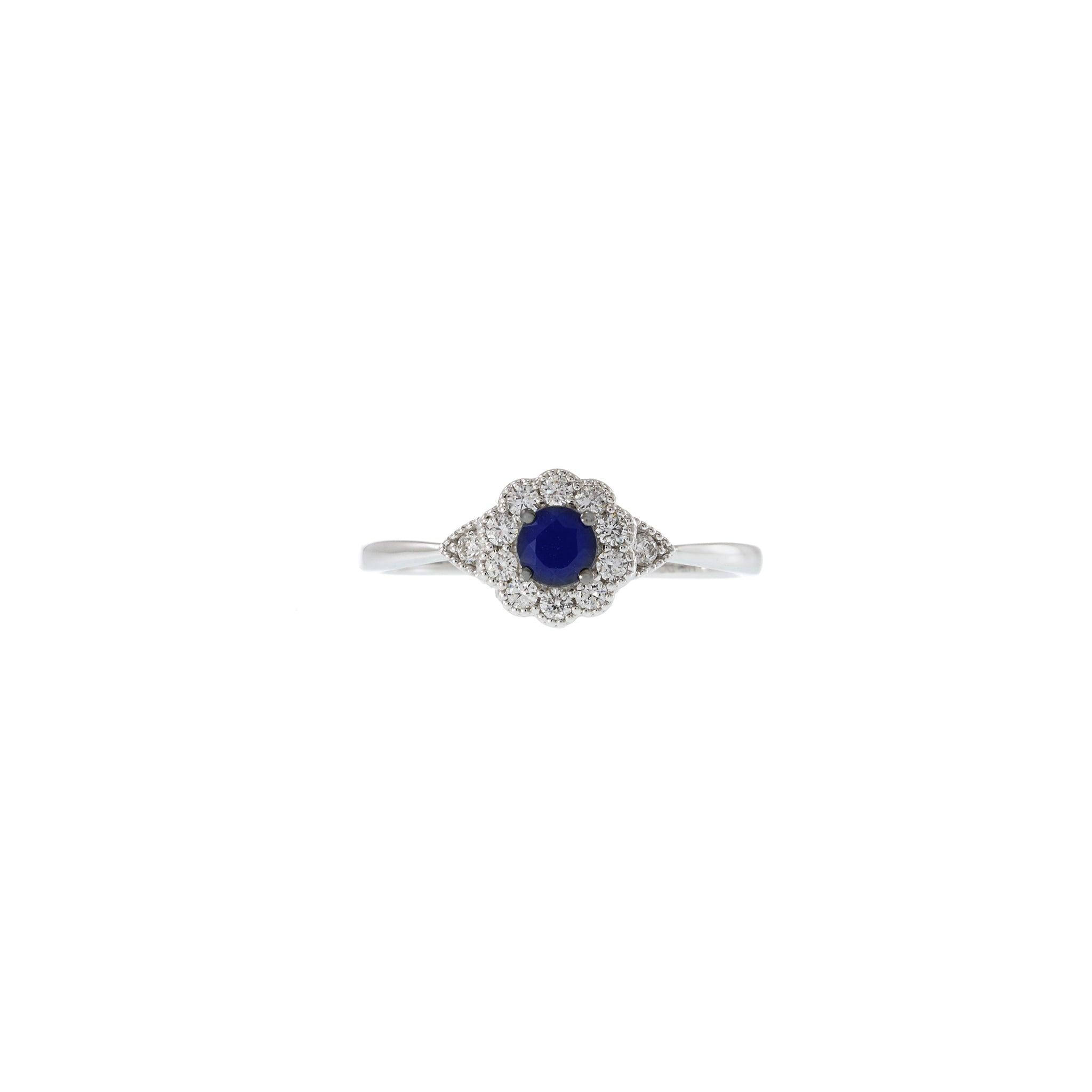 14KT White Gold Round Cut Diamond and Sapphire Flower Ring