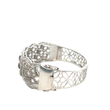 18KT White Gold Diamond Scallop Design Bangle