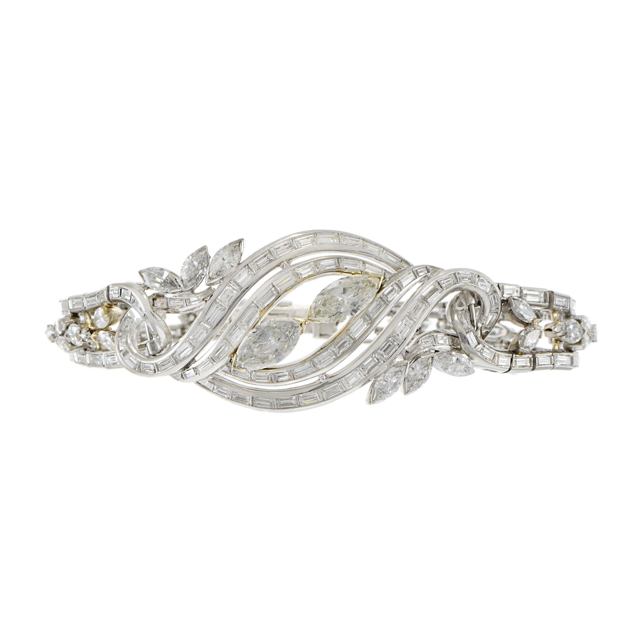 Vintage Circa 1950s Platinum & 14KT Gold 12.26CT-TW Diamond Bracelet