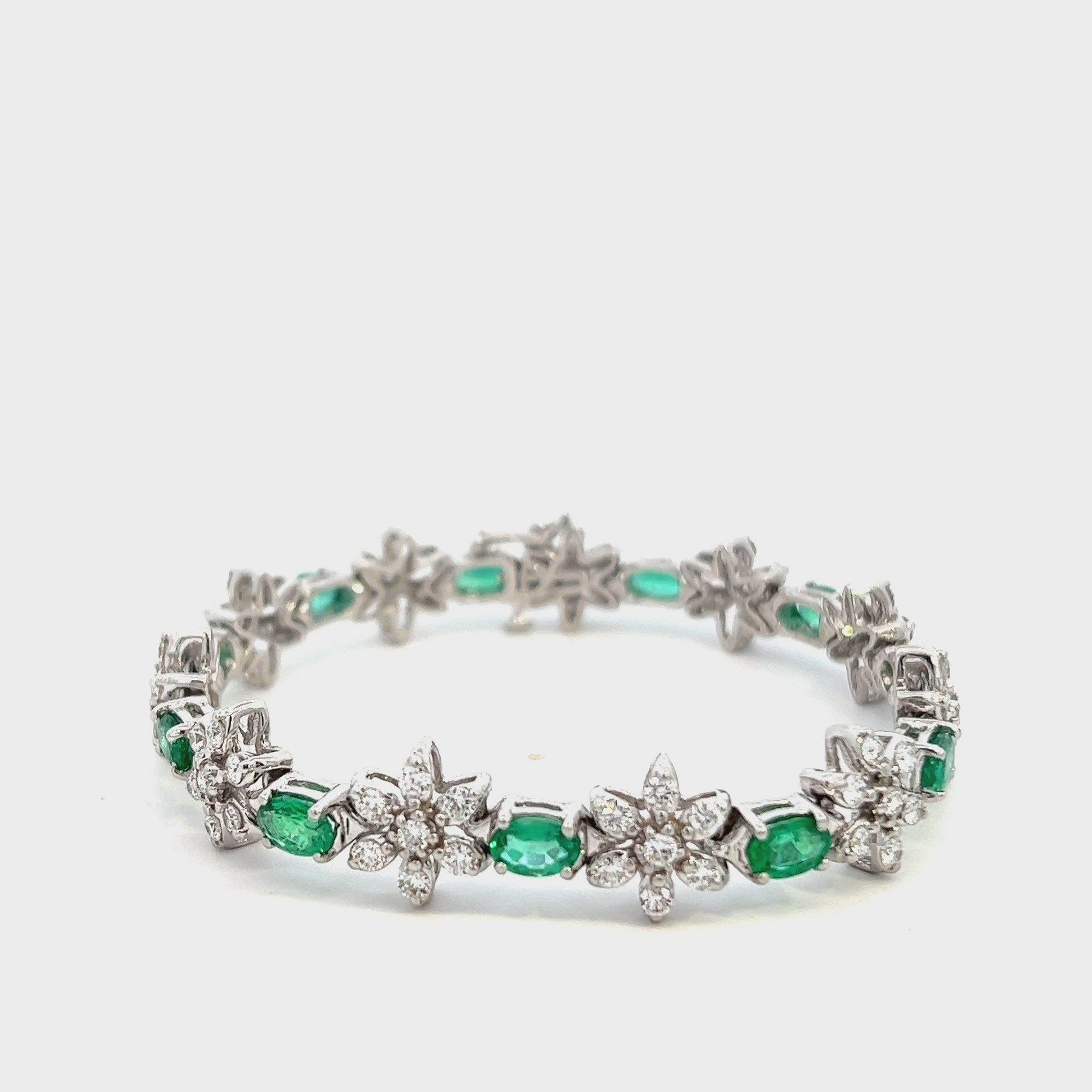14KT White Gold Emerald Diamond Bracelet