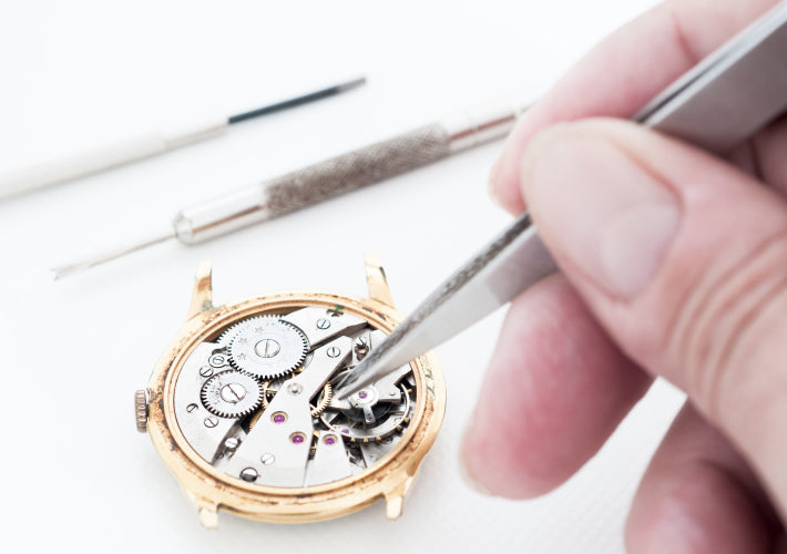 Expert watchmaker outlet