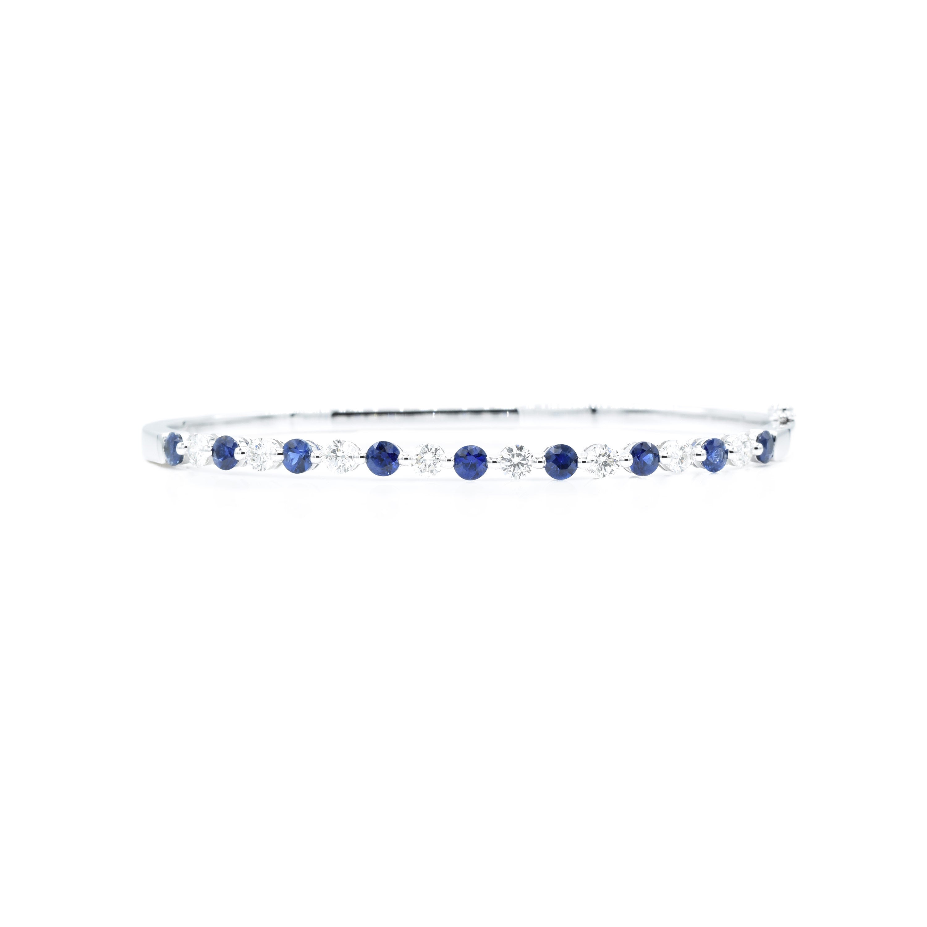 18kt White Gold Sapphire Diamond Bangle