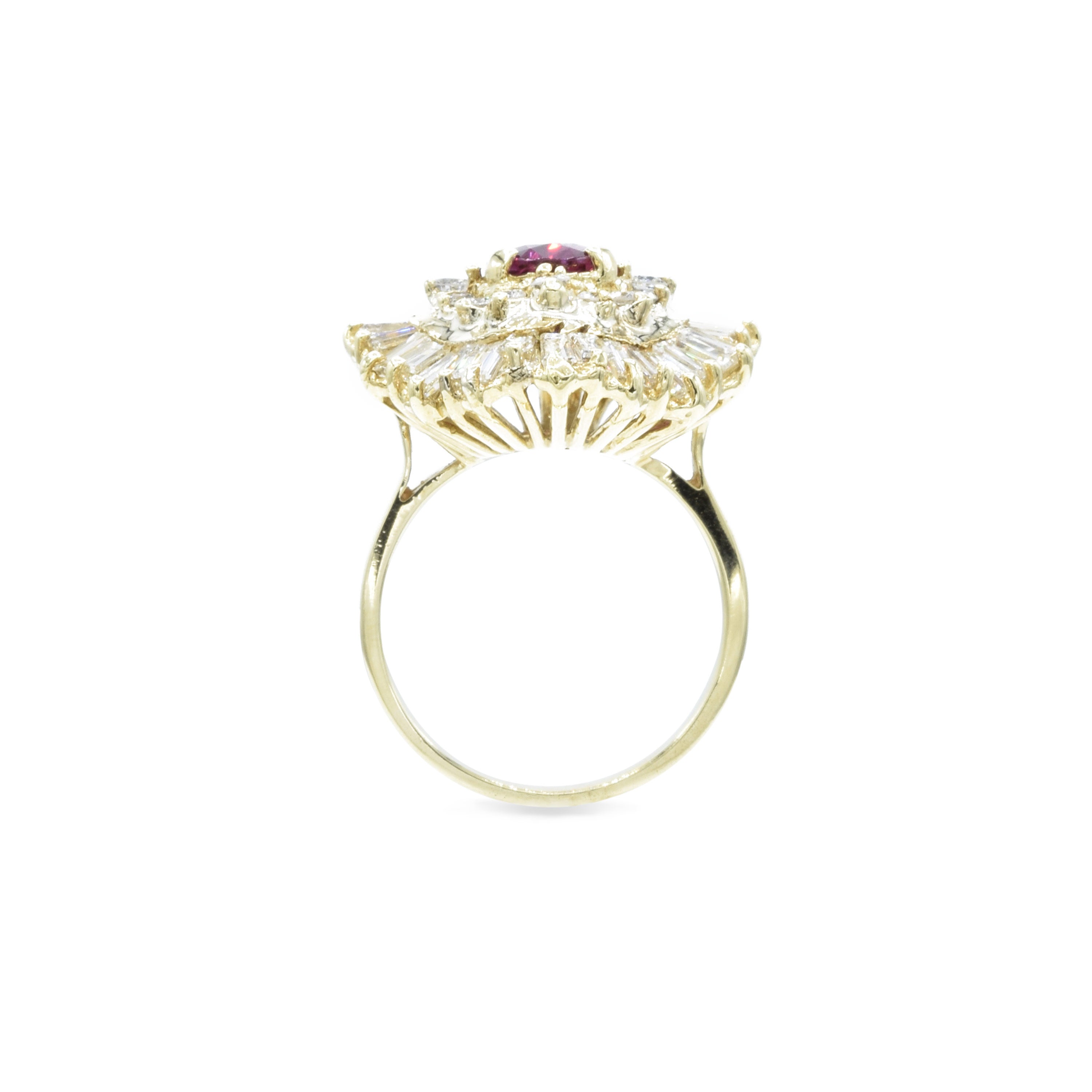Estate 18KT Yellow Gold Ruby And Diamond Ballerina Set Ring