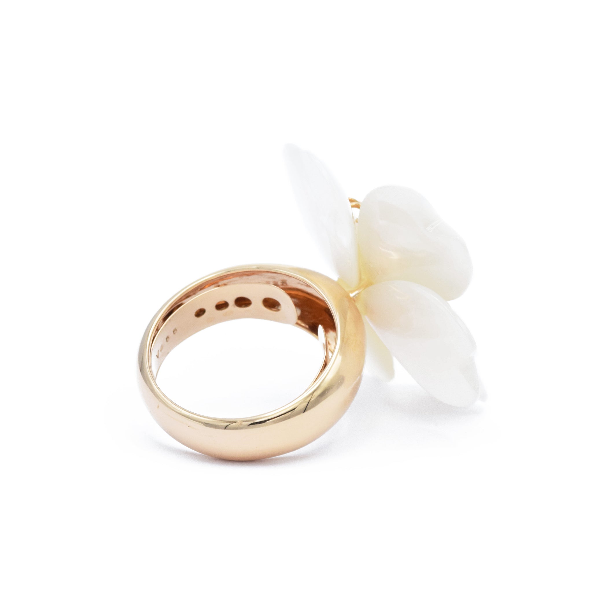 18kt Rose Gold, Mother of Pearl Flower Ring