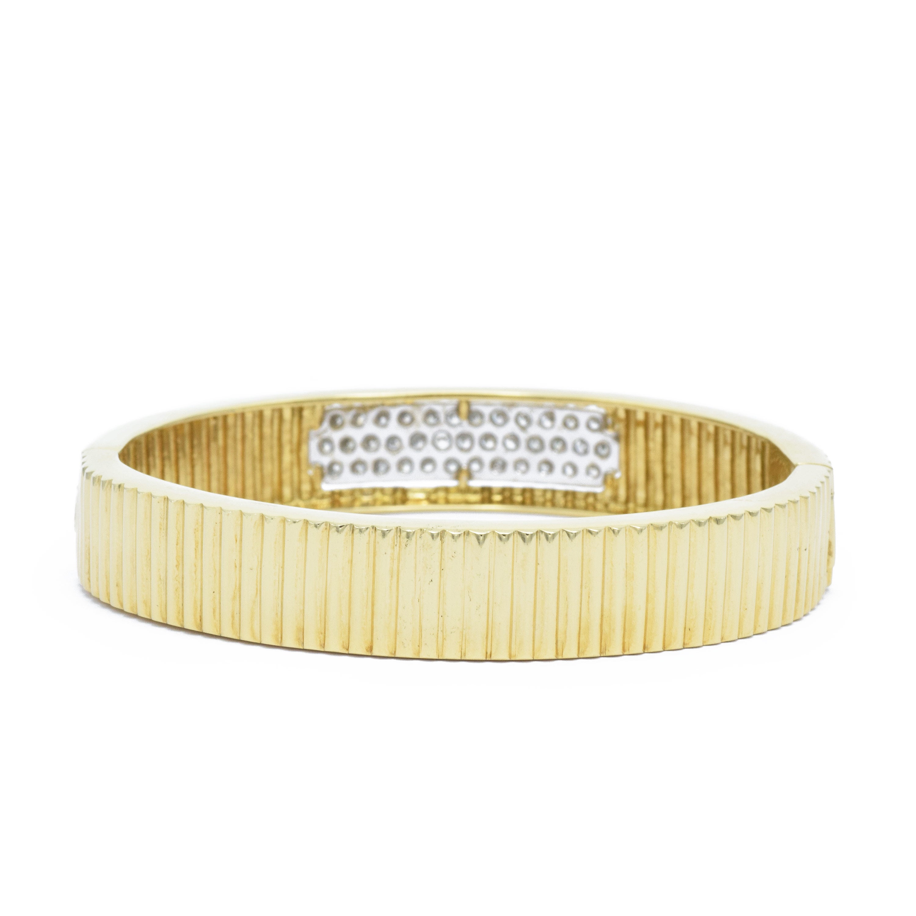 18KT Yellow Gold Diamond Bangle