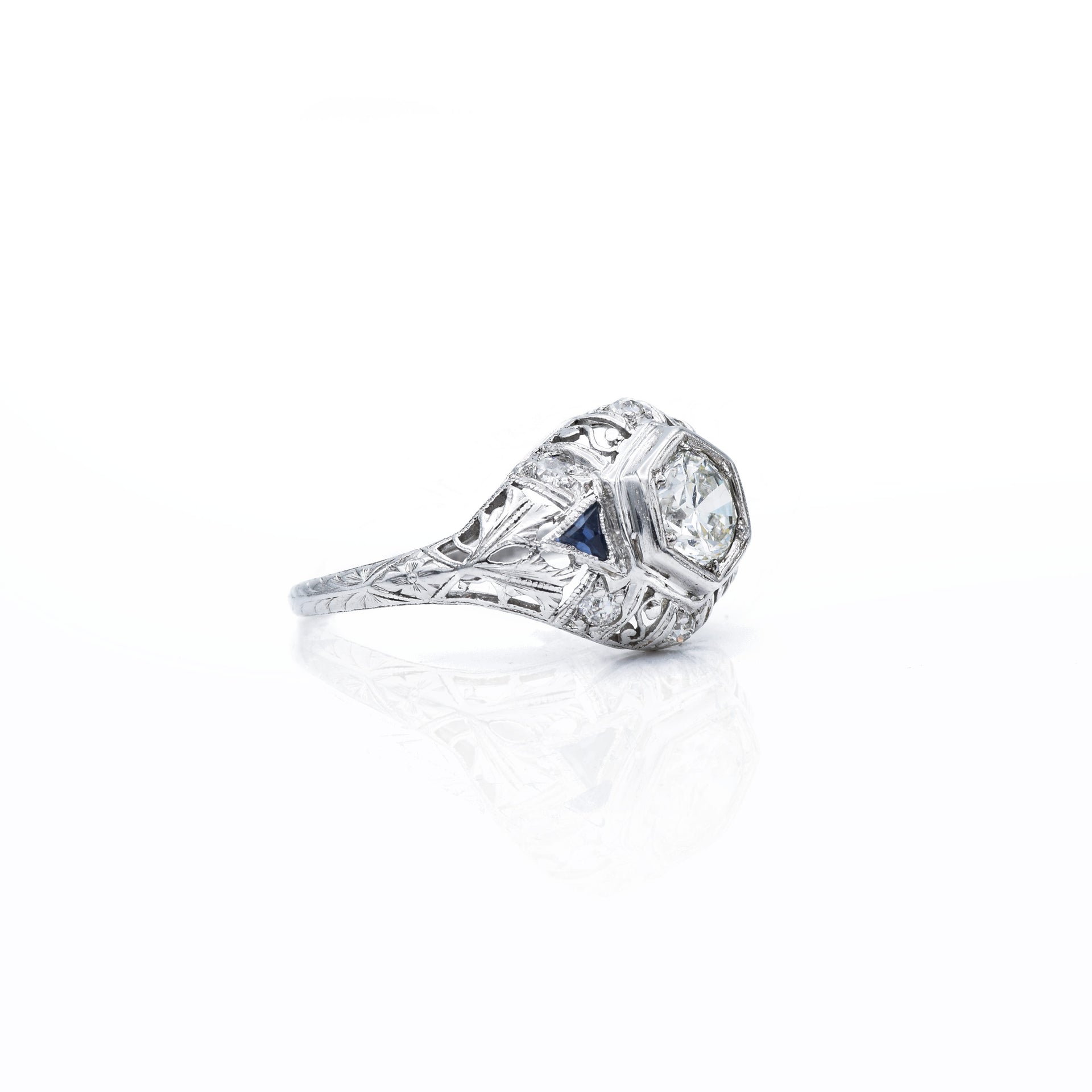 Vintage c. 1930s Art Deco Platinum & Diamond Ring
