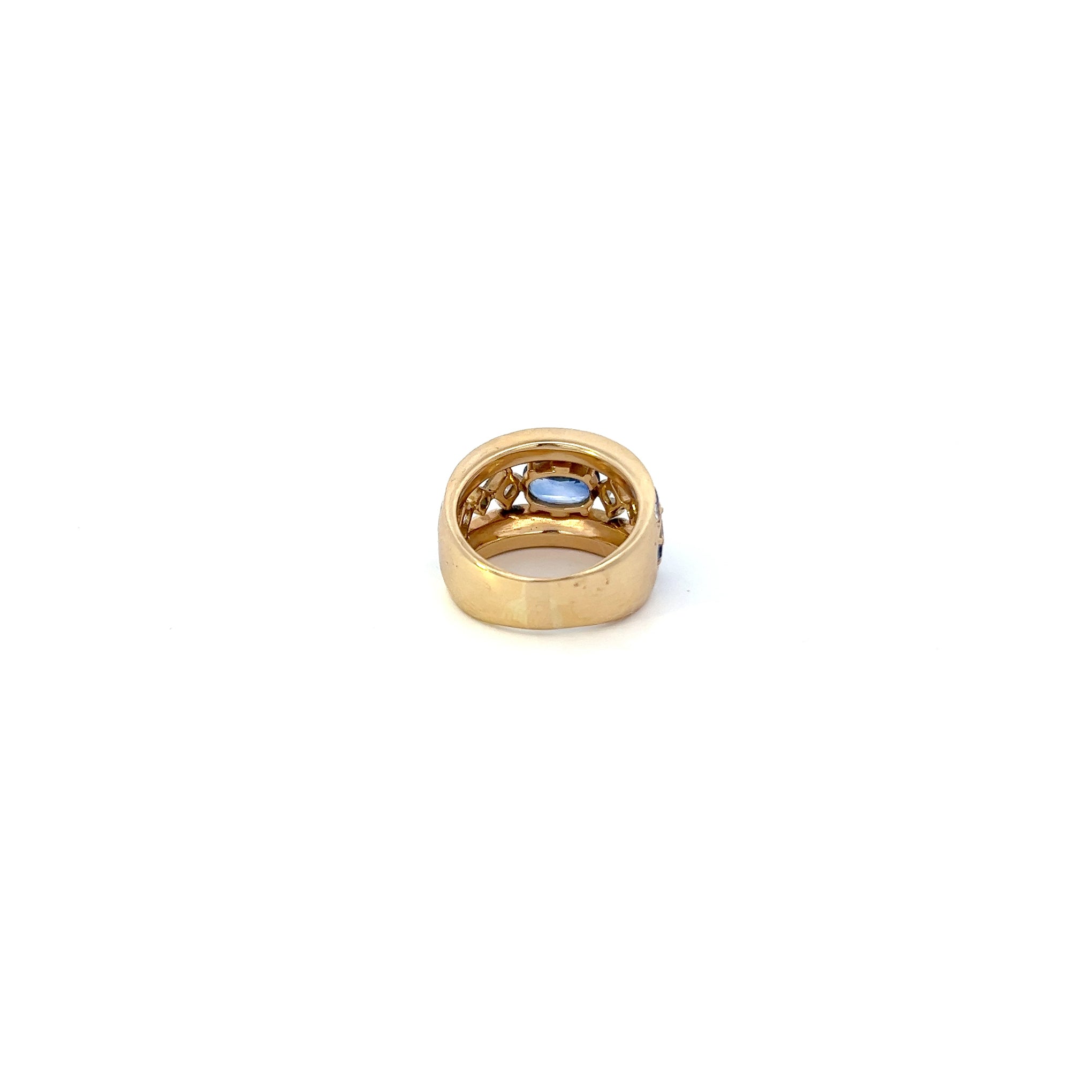 Estate 18KT Yellow Gold Sapphire And Diamond Ring