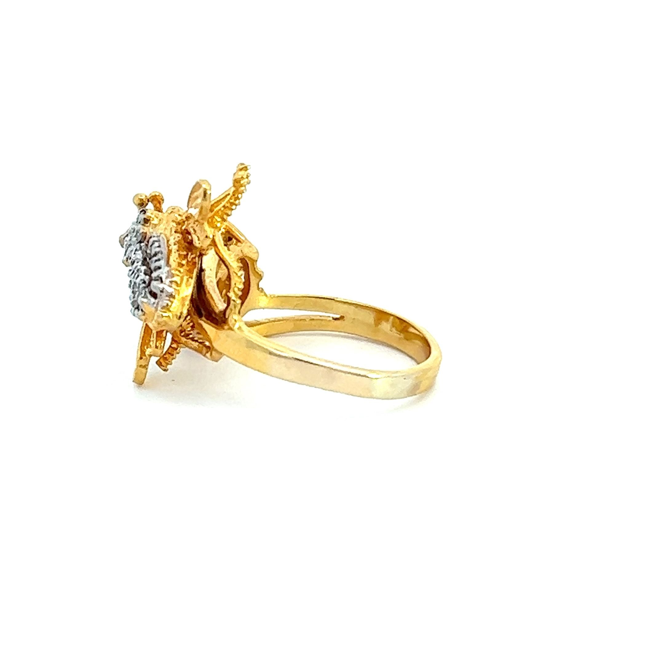 Diamond clearance bee ring